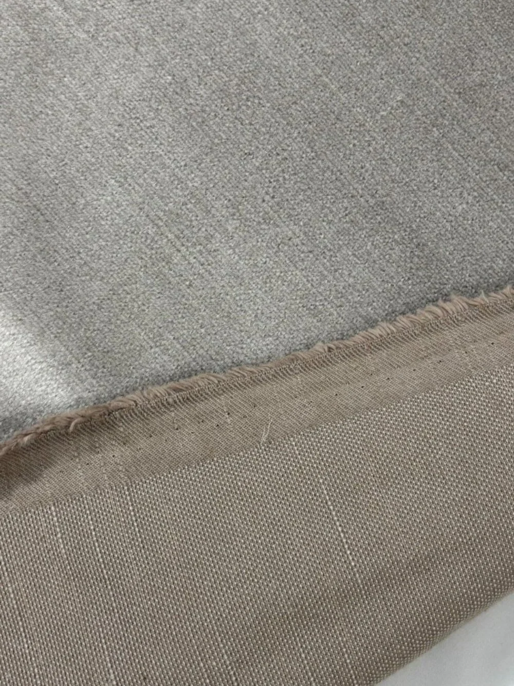 DONGHIA Ginger Mohair Velvet Fabric 10126-009 Swing Silver MSRP $5178 Luxury 6Y